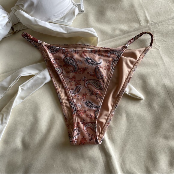 Bikini Set - Picture 7 of 14